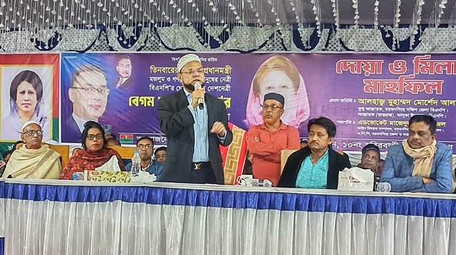 আমরা মানবিক হলে মানবিক বাংলাদেশ হবে-মোর্শেদ আলম আমরা মানবিক হলে মানবিক বাংলাদেশ হবে-মোর্শেদ আলম